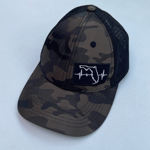 Camouflage The Heartbeat Brand Hat - Picture 2 of 11
